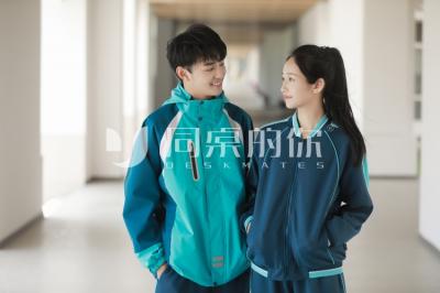 江蘇圣瀾服飾校服生產批發定做廠家的優勢